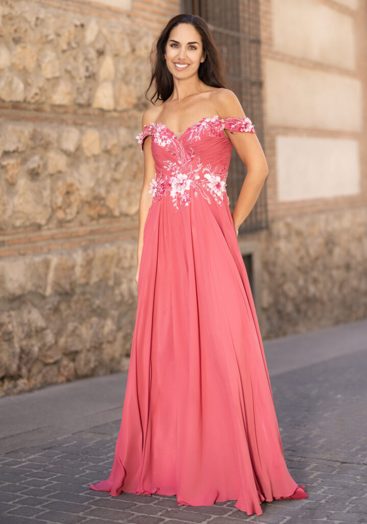 Rotes Kleid von Christian Koehlert